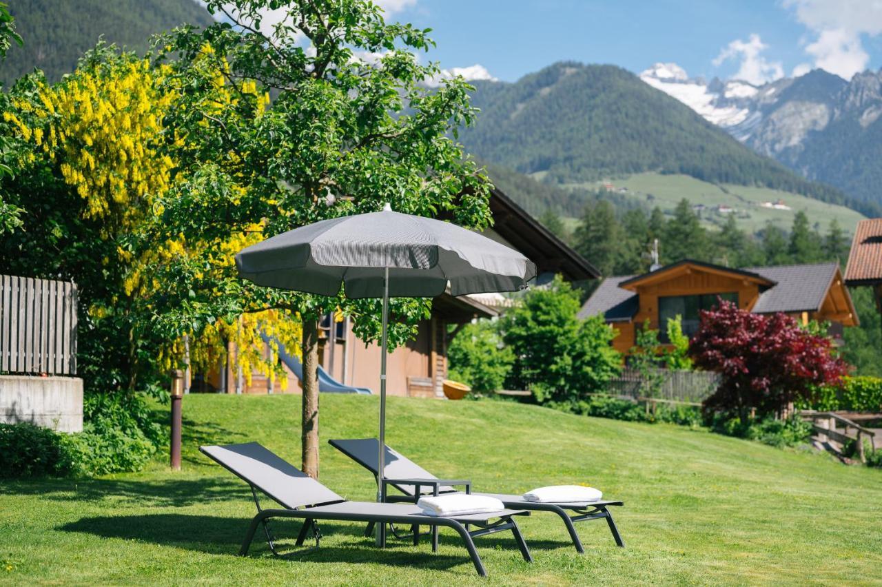Hotel Fronza Lutago Buitenkant foto
